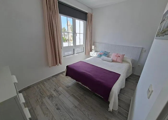 Marcastell Ajaches Views Apartment *