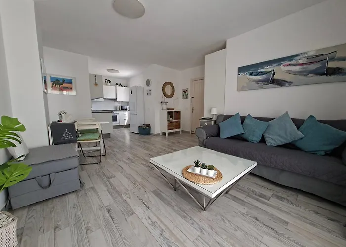 Marcastell Ajaches Views *